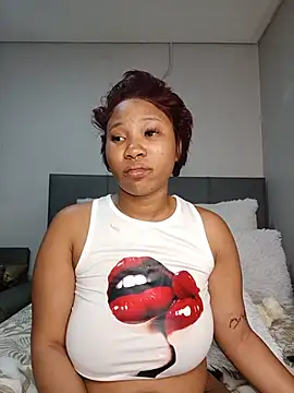 Czat XXX na żywo – DrippinCaramelCutie