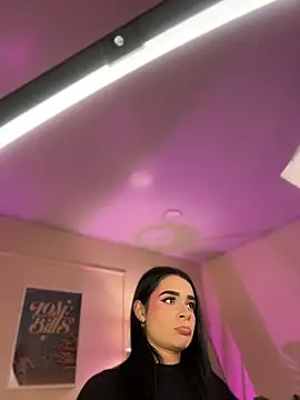 Czat XXX na żywo – emma_soul1