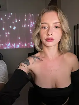 XXX chat uživo modela Annno4kaa