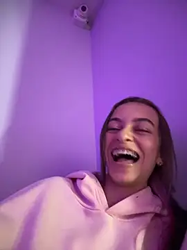 Czat XXX na żywo – Chloe_Key