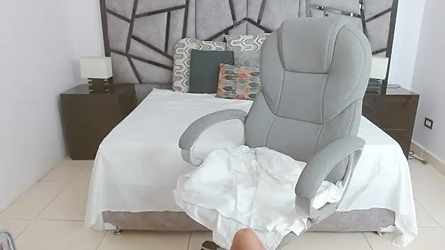 Czat XXX na żywo – sophia_hadid
