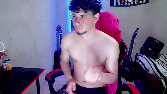 Atom_Hot live XXX chat