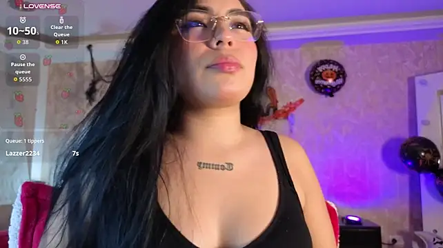 valkyria_12's Live XXX Chat