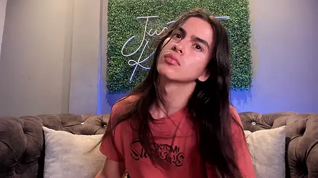 sky__link Chat XXX live