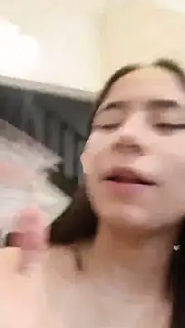 Ivyy_sweet_ Adlı Modelin Canlı XXX Sohbeti