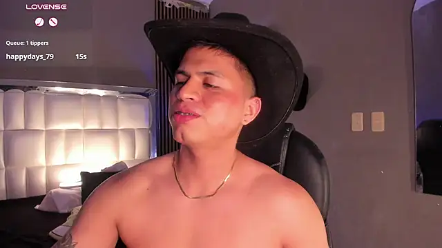 Niicky1_ XXX чат на живо