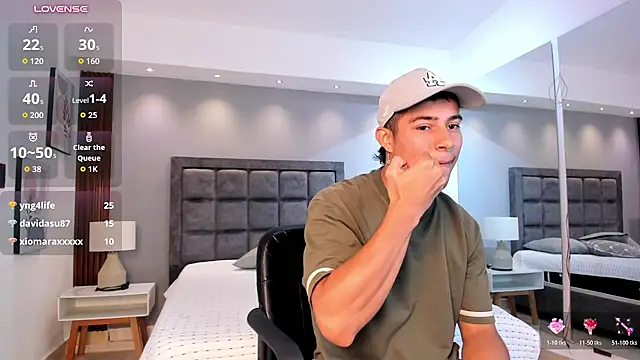 Joshuadiorr Adlı Modelin Canlı XXX Sohbeti