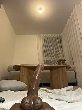 karinasantos_ Adlı Modelin Canlı XXX Sohbeti