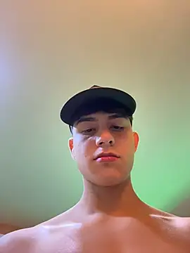 Lander_Cruz élő XXX-chatje