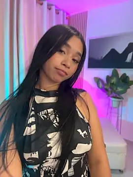 KiaraVixenn Live XXX-chat