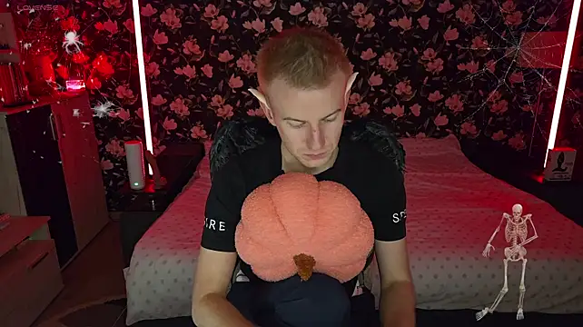 XXX chat uživo modela Vuitton
