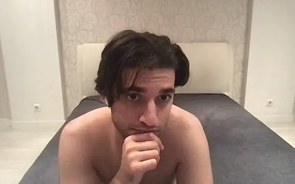XXX chat uživo modela KenanScott