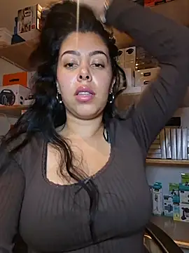 Luianna Chat XXX live