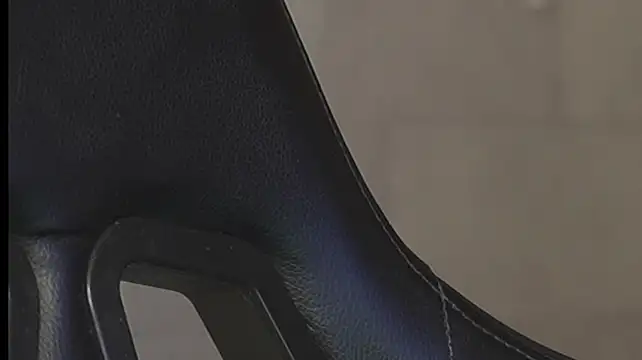 Chat +18 de Naomi-Gray ao vivo