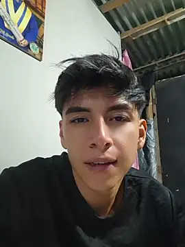ZaneHoward Live XXX-chat