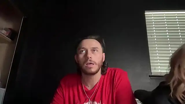 Chat +18 de hungandcloudy ao vivo
