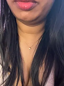 Tamil_Maaya's Live XXX Chat