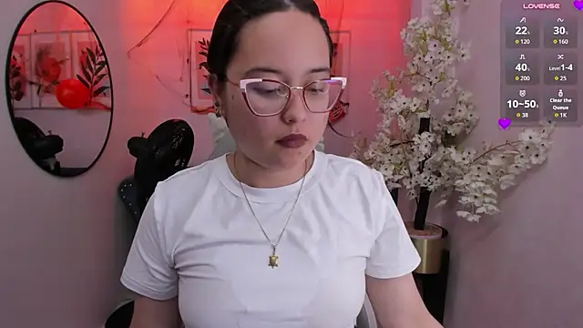 Shady_bug Chat XXX in diretta