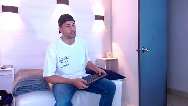 Živ ý XXX chat Cris_LaCobra_