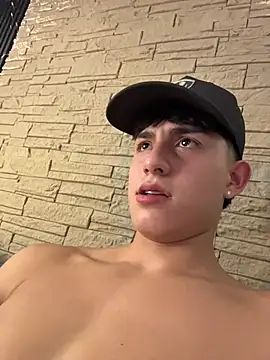 Lander_Cruz live XXX chat