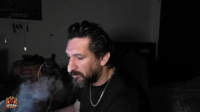Онлайн чат XXX DevilPup75_