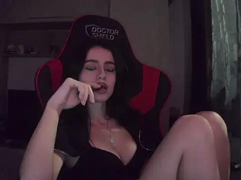 Angeldarkl Chat XXX in diretta