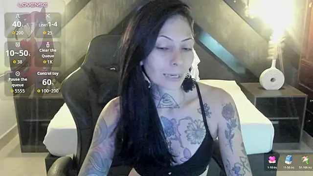 dark_gotica's Live XXX Chat