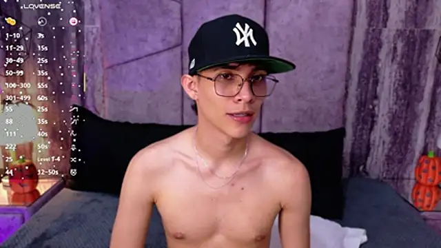 AronTawers 라이브 XXX 채팅