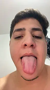 Fozil_Dvice Live XXX-chat