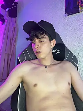 Chat XXX en directo de Hiroaki_hot