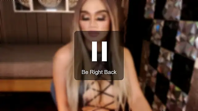 PrettyHorseCockTrans Chat XXX live