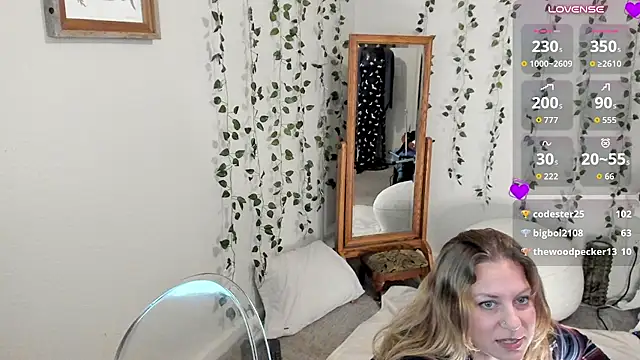 Peaches_N_Kreme live XXX chat