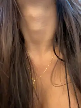 Chat +18 de _Valentinaa_ ao vivo