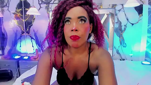 CandyMartinez_ Chat XXX live