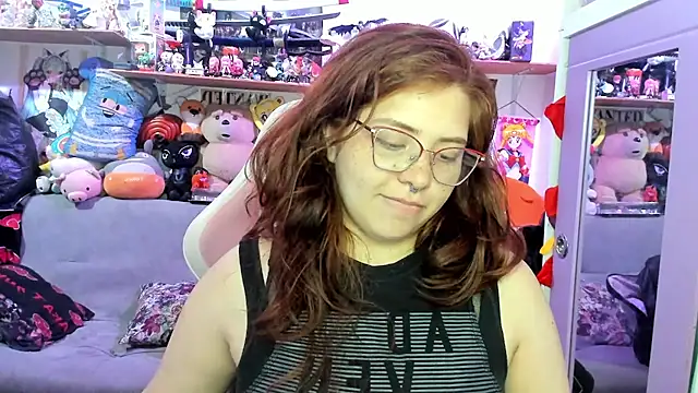צ'אט XXX בשידור חי של soficammy