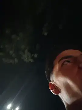 XXX chat uživo modela ZaneHoward