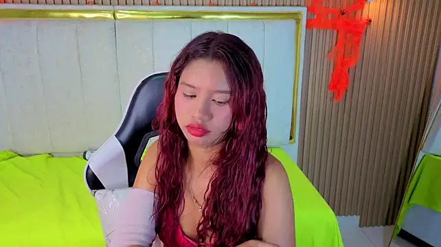 Chat +18 de Marian_Tx ao vivo