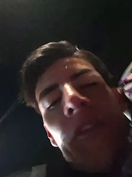 ZaneHoward live XXX chat