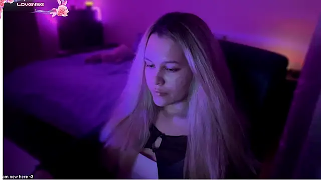EllaSunellee's Live XXX Chat