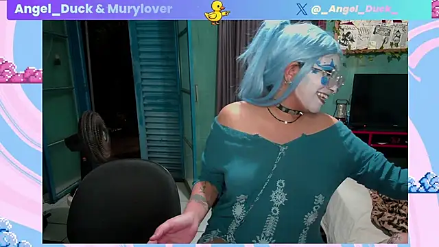 Chat +18 de Angel_Duck ao vivo