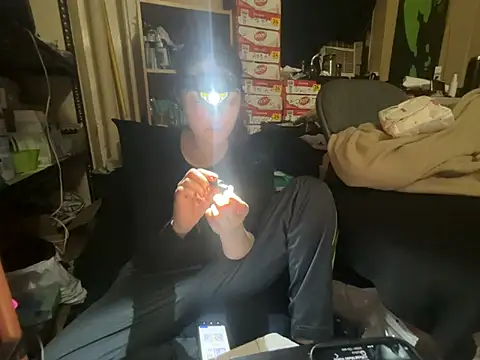 Snowbunnycake_131's Live XXX Chat