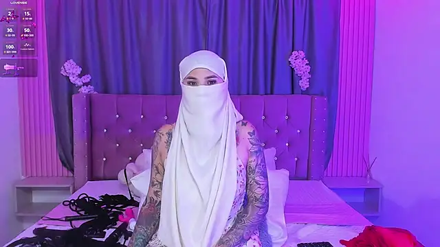 Czat XXX na żywo – Nayla-Mouna
