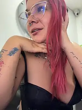 JulianaDiiaz's Live XXX Chat