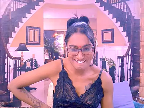 IndianRebel4u2Luv Adlı Modelin Canlı XXX Sohbeti