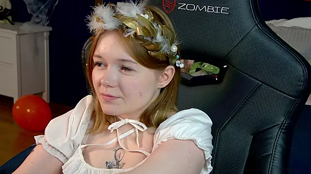 Онлайн чат XXX ElinaVale