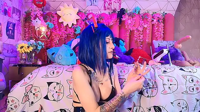 Alicebenett Adlı Modelin Canlı XXX Sohbeti