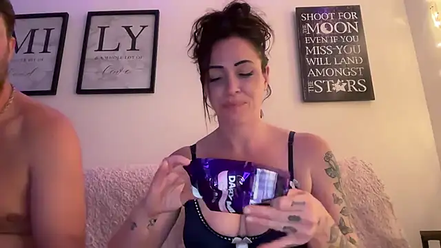 MuckyMILFn Live XXX chat