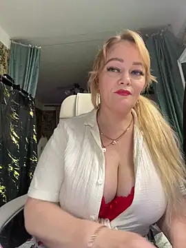 Chat XXX en directo de Sweet-blonde