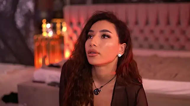 GinaValentinna's Live XXX Chat