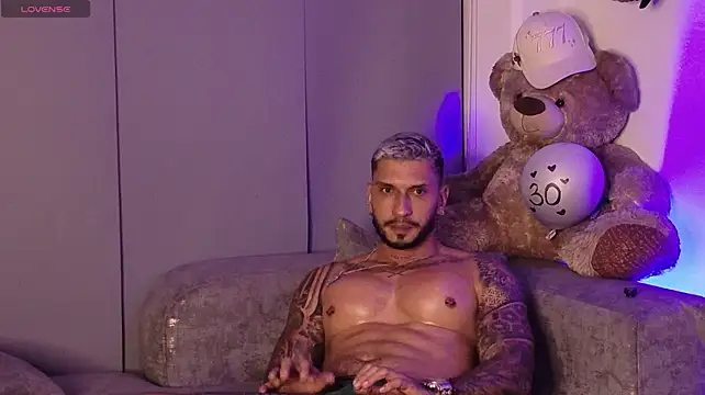 Seth_Vegaa Live XXX-Chat